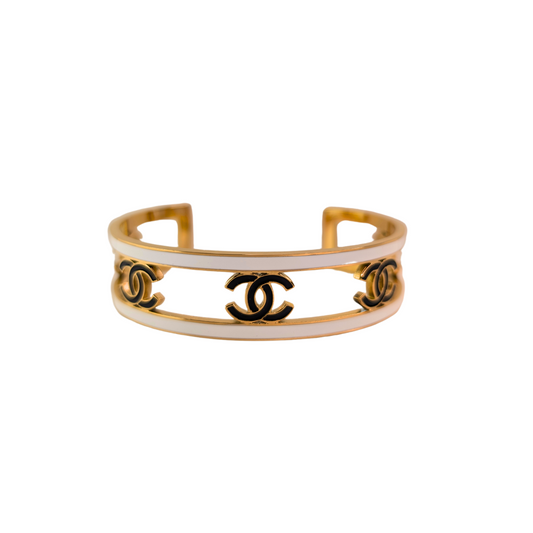 Mariselle Witte Met Zwarte Letters Polsband - Gouden Hardware